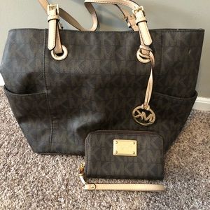 Michael Kors bag & wallet